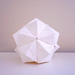 Medium Sonobe 27